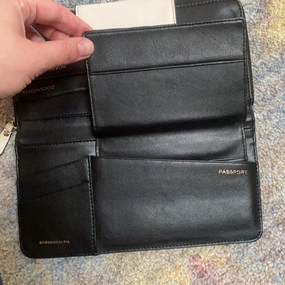 BCBG Max Azria Sadie oversized wallet & travel document / passport or clutch - Picture 13 of 16
